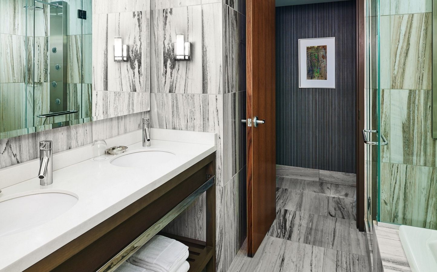 Cleveland Accommodations - Art Gallery Suite The Westin Cleveland Accommodations - Art Gallery Suite The Westin